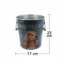 Galetusa decor cu capac din metal si manere din lemn, Naimeed D2644 Dog Food, Multicolor, 23 x 17 cm Galetusa decor cu capac din metal si manere din lemn, Naimeed D2644 Dog Food, Multicolor, 23 x 17 cm