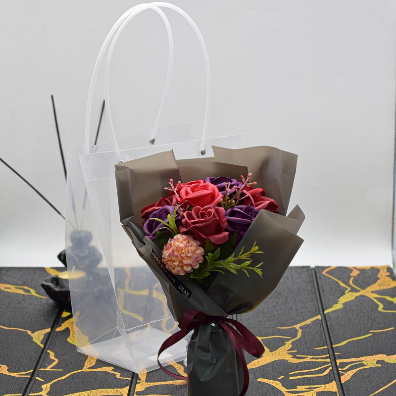 Aranjament floral elegant, flori de sapun, D4074, Rosu