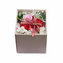 Aranjament floral elegant, flori de sapun, D4080, Rosu Aranjament floral elegant, flori de sapun, D4080, Rosu