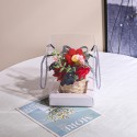 Aranjament floral elegant, flori de sapun, D4093, Rosu