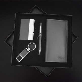 Set cadou barbati, Naimeed D5243, din piele sintetica, cu breloc de chei, Negru Set cadou barbati, Naimeed D5243, din piele sintetica, cu breloc de chei, Negru